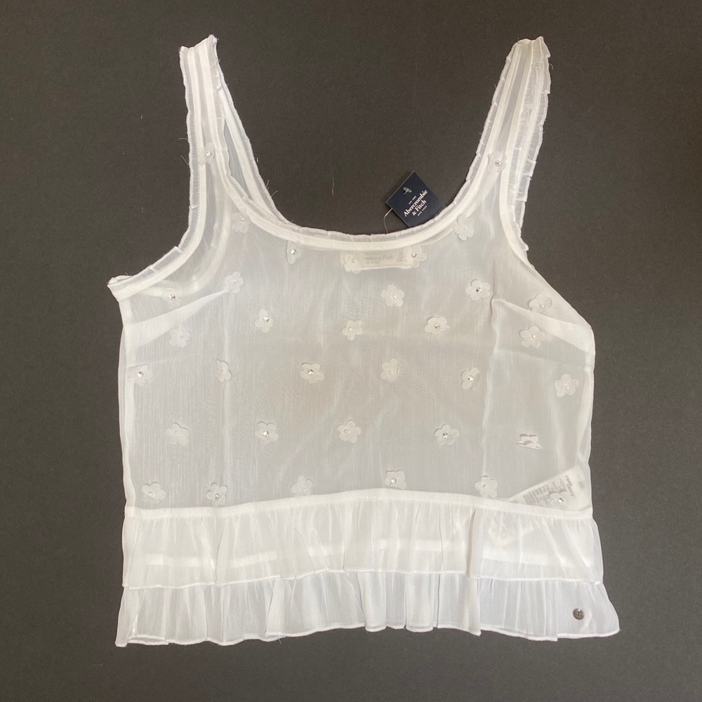 🚨 NWT - White floral A&F Tank Top